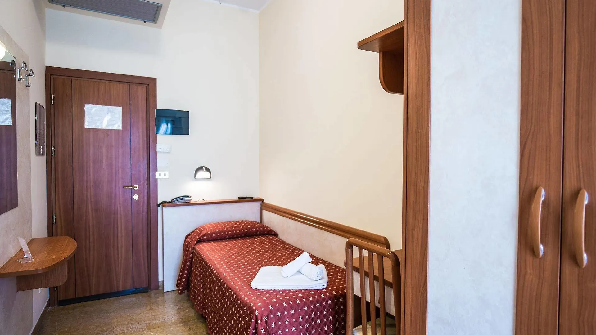 Hotel Harmony Rimini 3*,