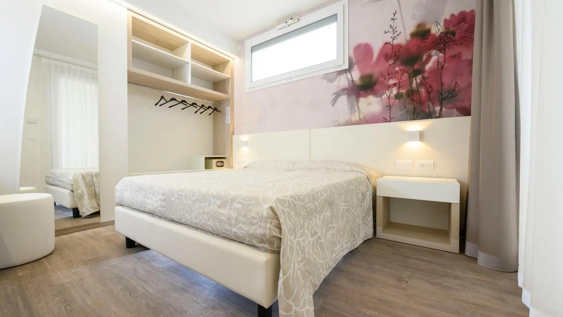 Hotel Harmony Rimini 3*,