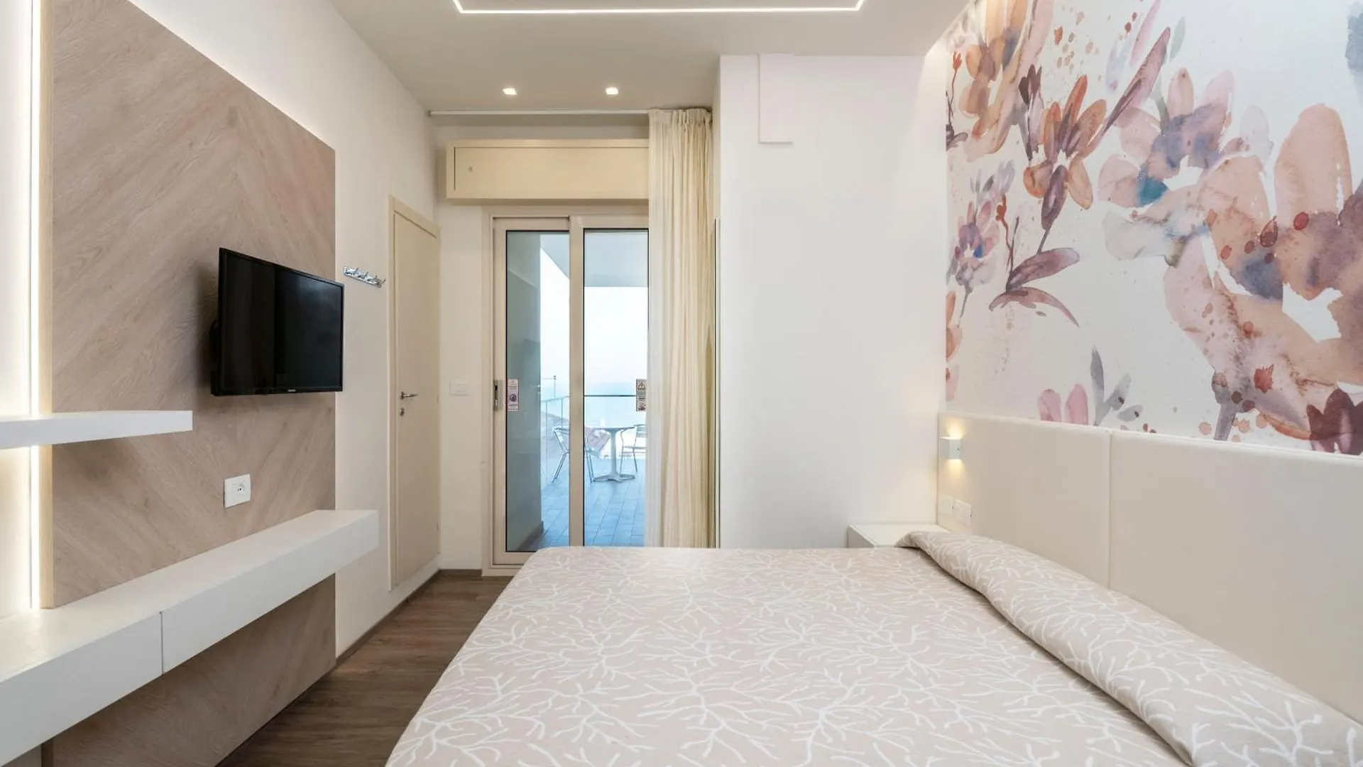 ***  Hotel Harmony Rimini Italy